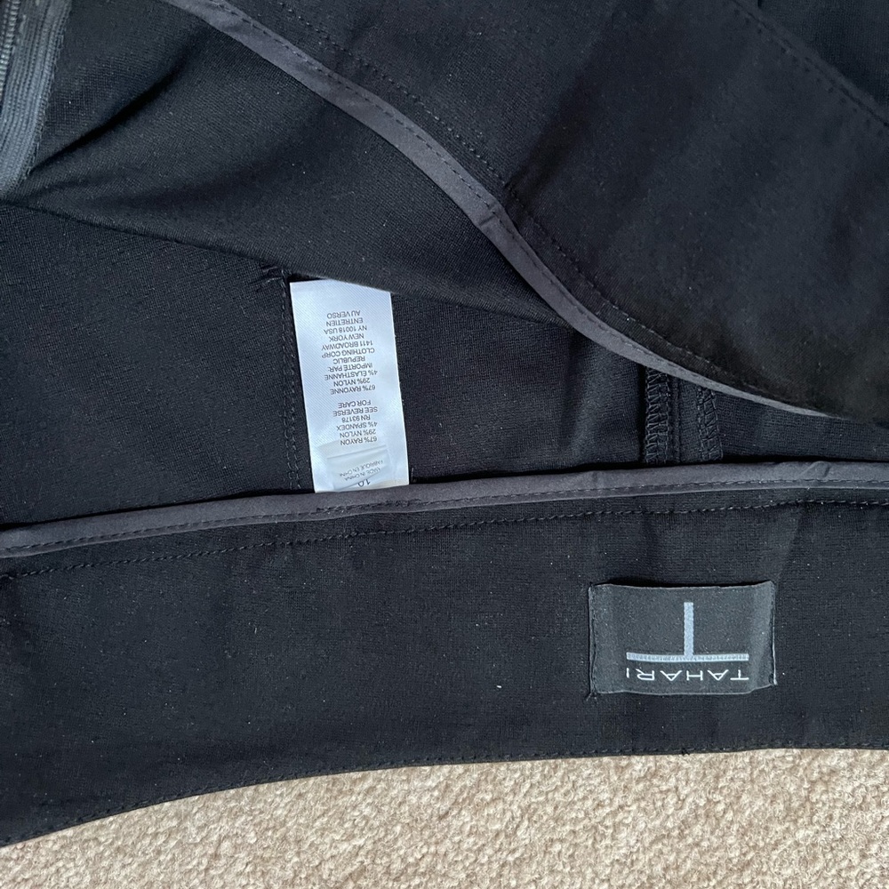 Tahari size 10 side zip black pants - Picture 6 of 6